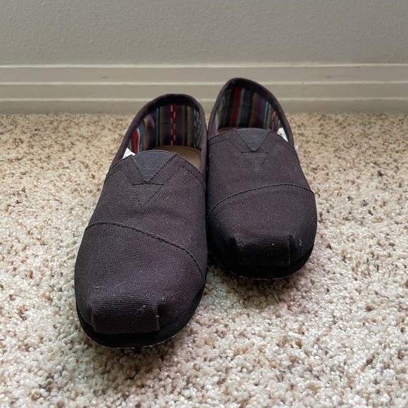 Tom’s Alpargata slipper - 8 M US - Picture 3 of 6